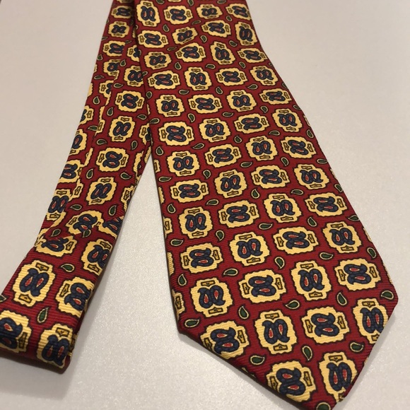 Burberry Tie - Picture 2 of 9